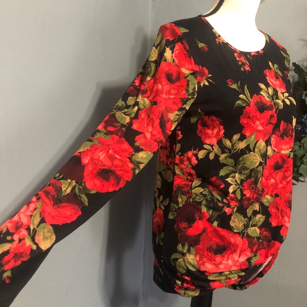 #m2d | BLACK & RED ROSE | BLOUSE - Picture 5 of 5